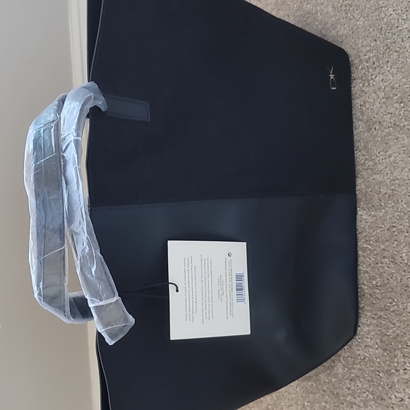 Dana Karan Cashmere Mist Collection Tote - Picture 10 of 10